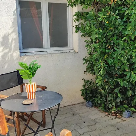 1 Climatise En Camargue Apartment *